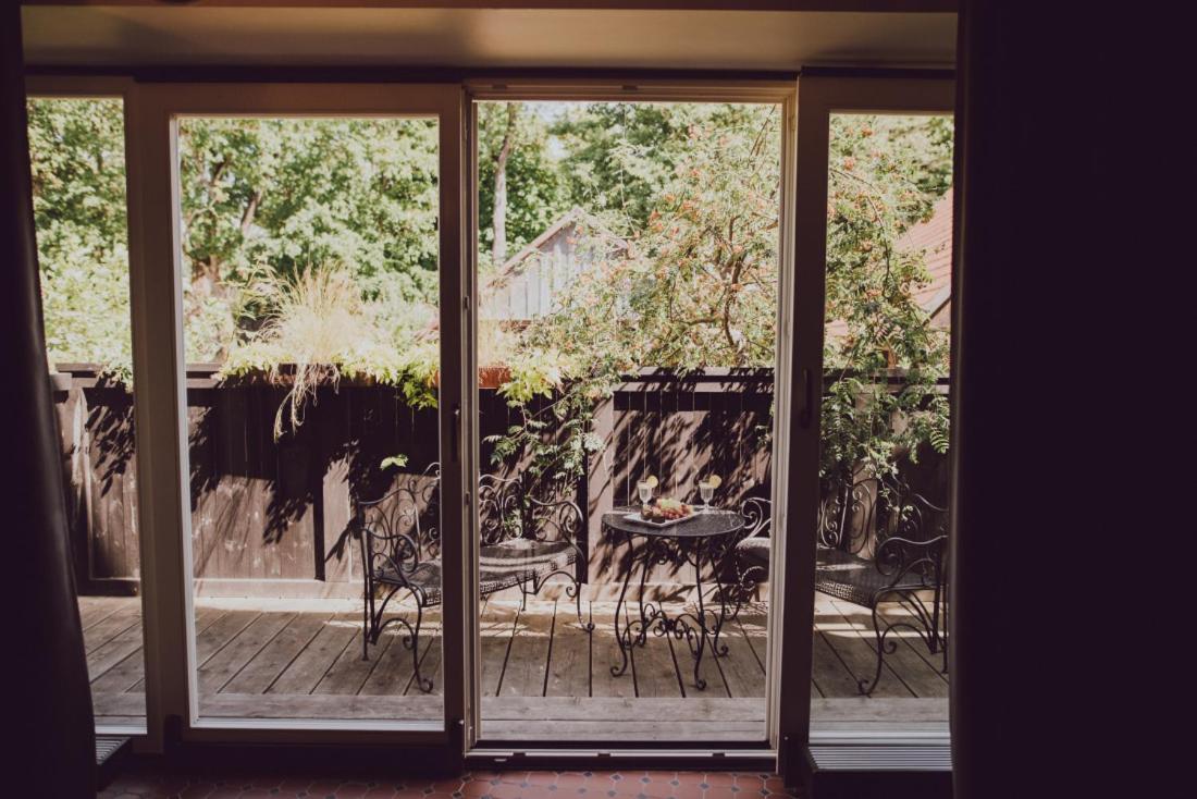 Saha Kluba Apartamenti Кулдига Экстерьер фото