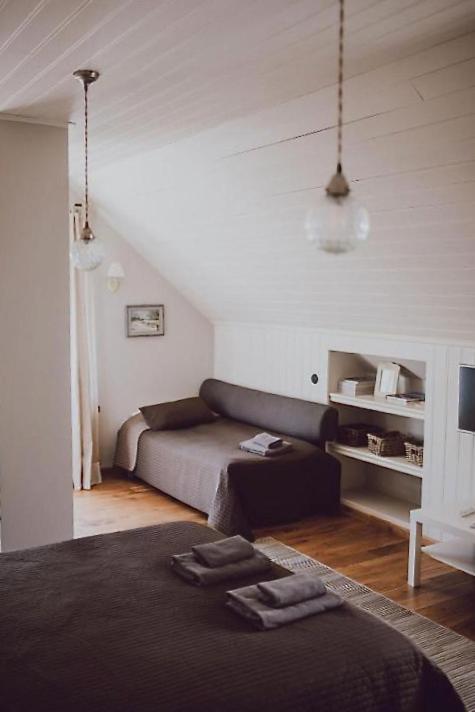 Saha Kluba Apartamenti Кулдига Экстерьер фото